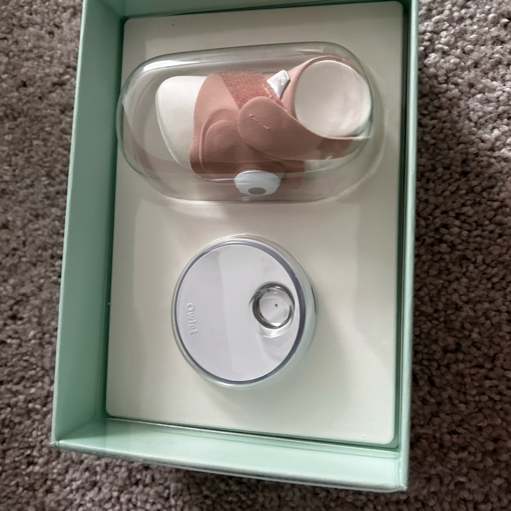 Owlet Smart Sock Baby Monitor in Pink